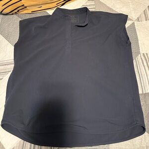 FIGS women small Rafaela oversized scrub top